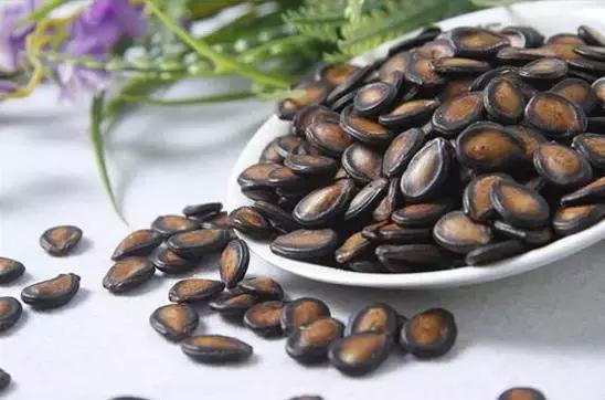 兰州特产必买十种便于送人携带,兰州特产美食排行榜前十名