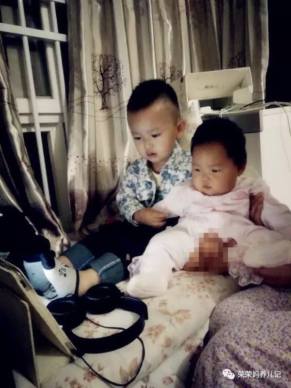 过年怎能不虐狗,逗比兄妹的年终总结