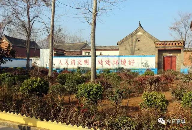 鎴戜负瑗勯槼楠勫偛姝屾洸,鎴戜负浣犺嚜璞篃涓轰綘楠勫偛