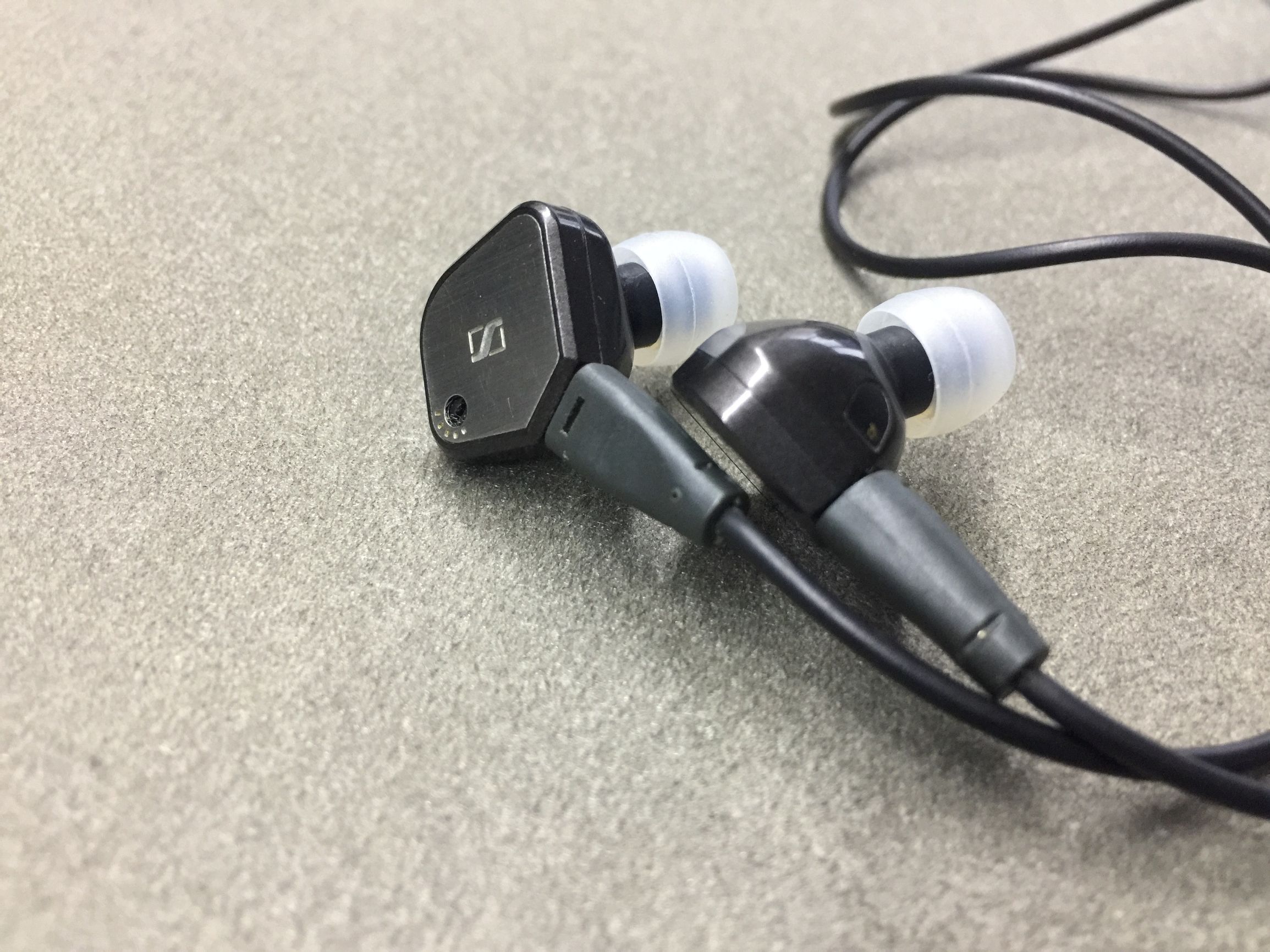 森海塞尔ie60和ie100,森海塞尔ie80对比ie800s分析