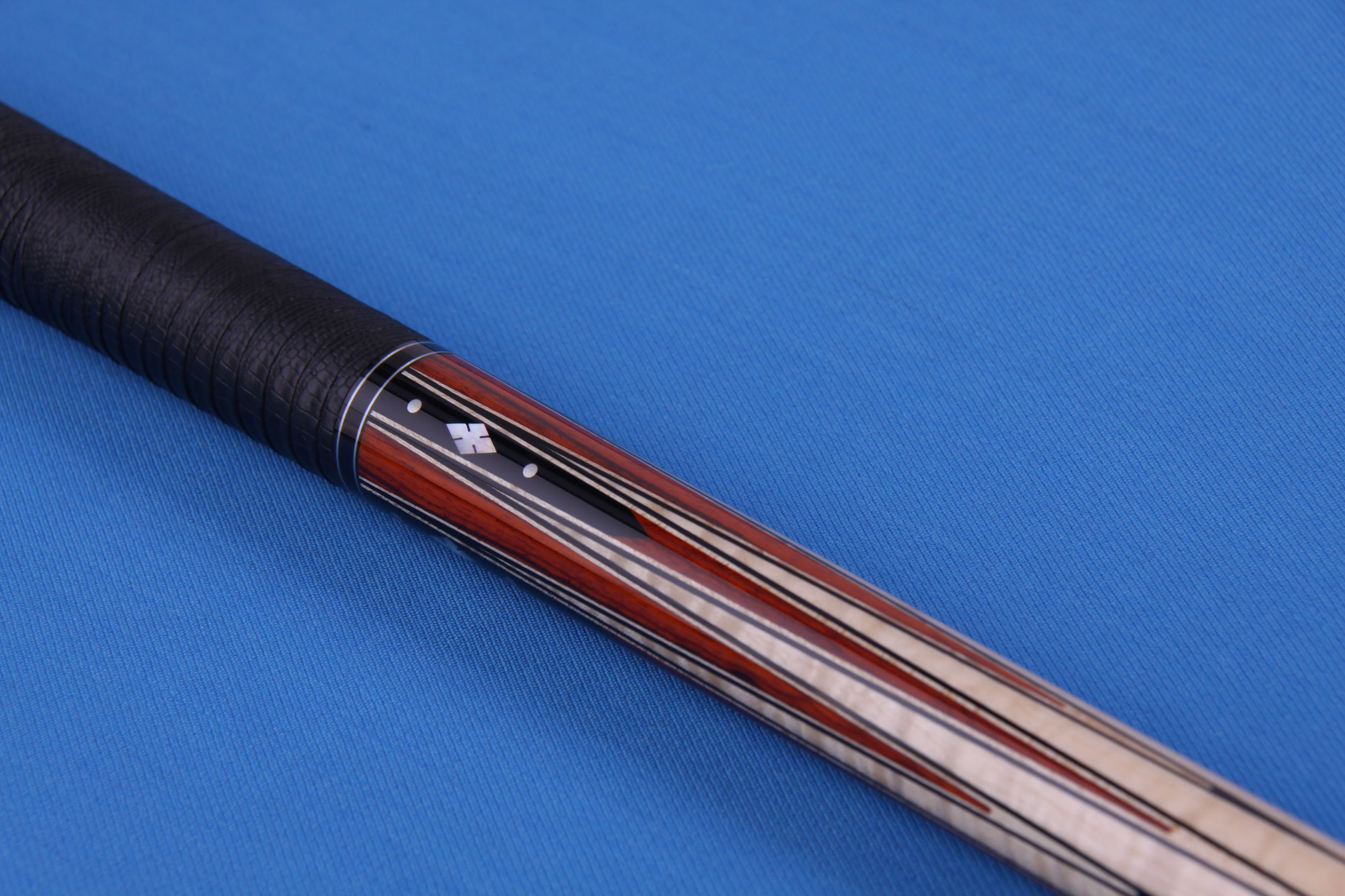 带梅花标志的台球杆,美国梅花台球杆