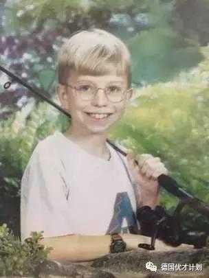 她是世界最牛变性人，*诺斯**登的前辈，奥巴马最后一刻为她发特赦令