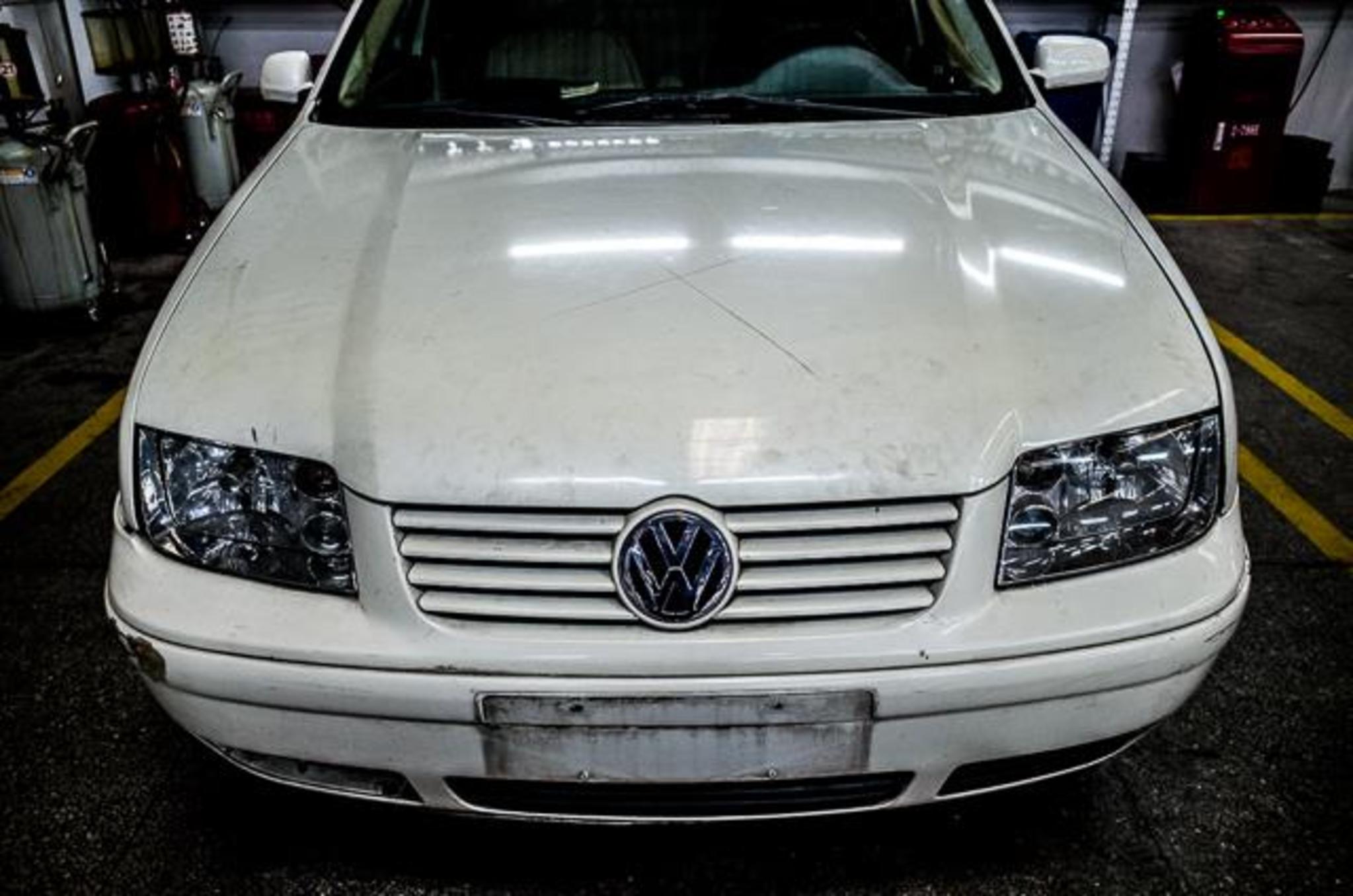 车划痕快速修复方法,车划痕自己修复小妙招