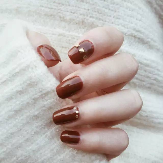 48款热门款显白新年红美甲合集,美甲48种款式图