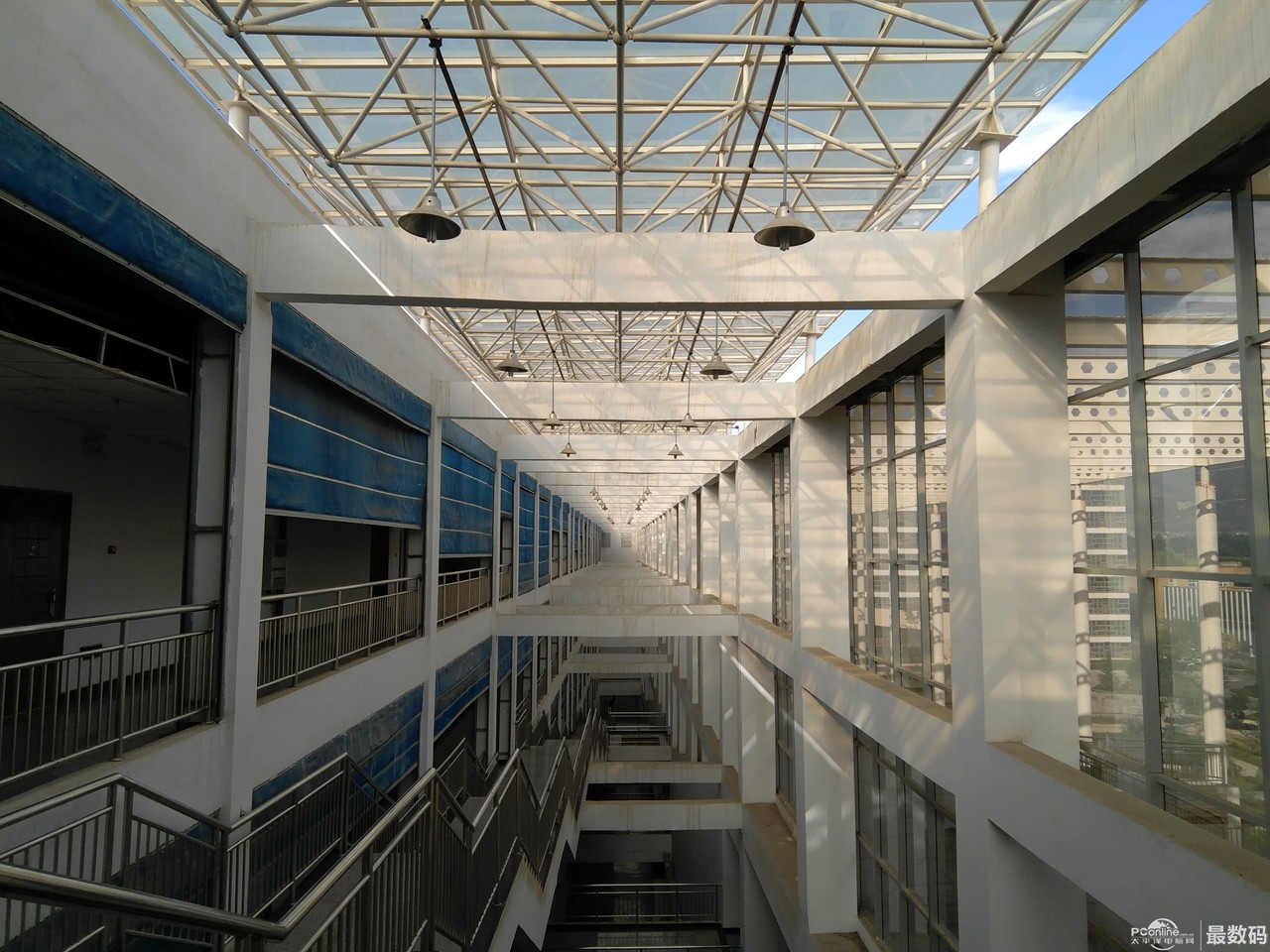 联想zukz2对比联想zukedge,联想zukz2值得买吗