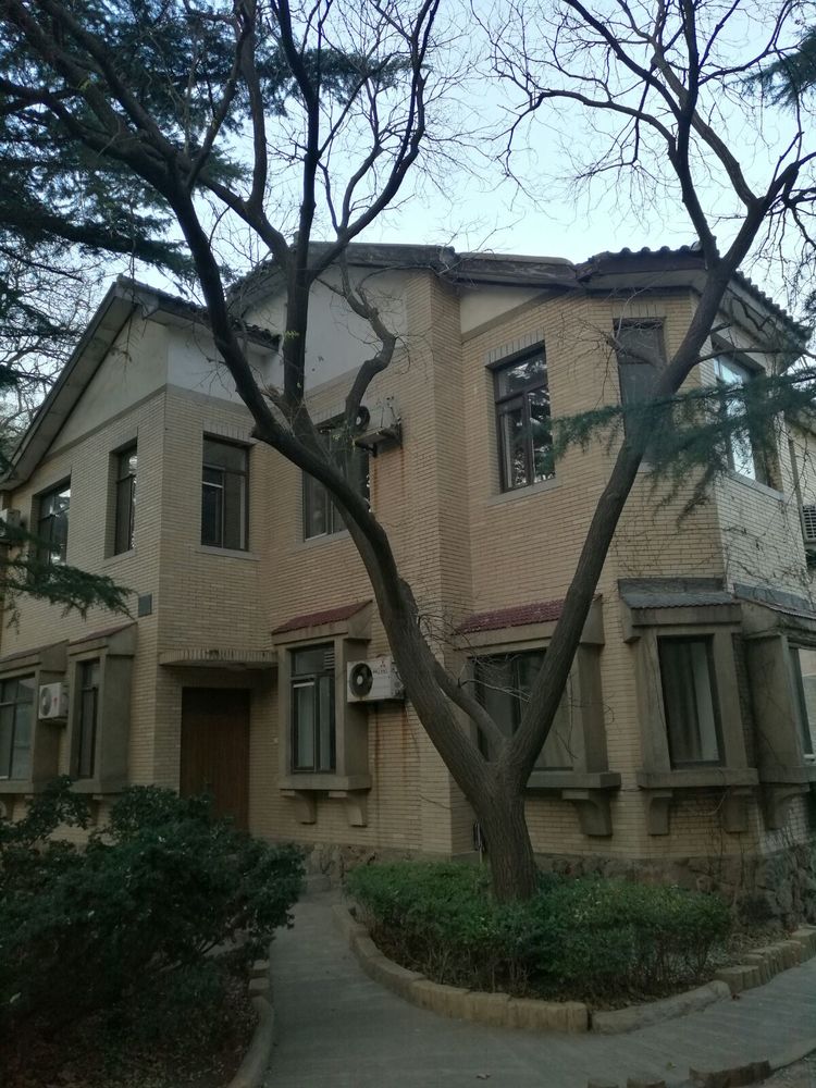 追寻历史遗迹感受文化魅力,八七疗养院历史遗迹