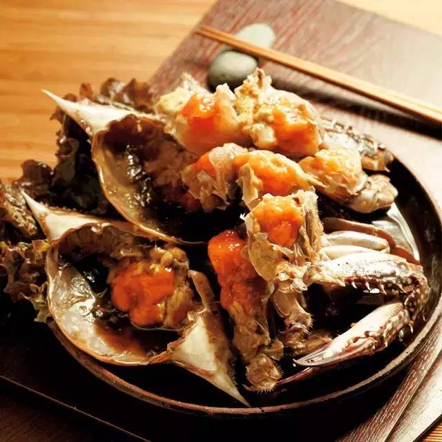 首尔、东京的街头美食每天都在拿钩子勾我，尤其这几家！