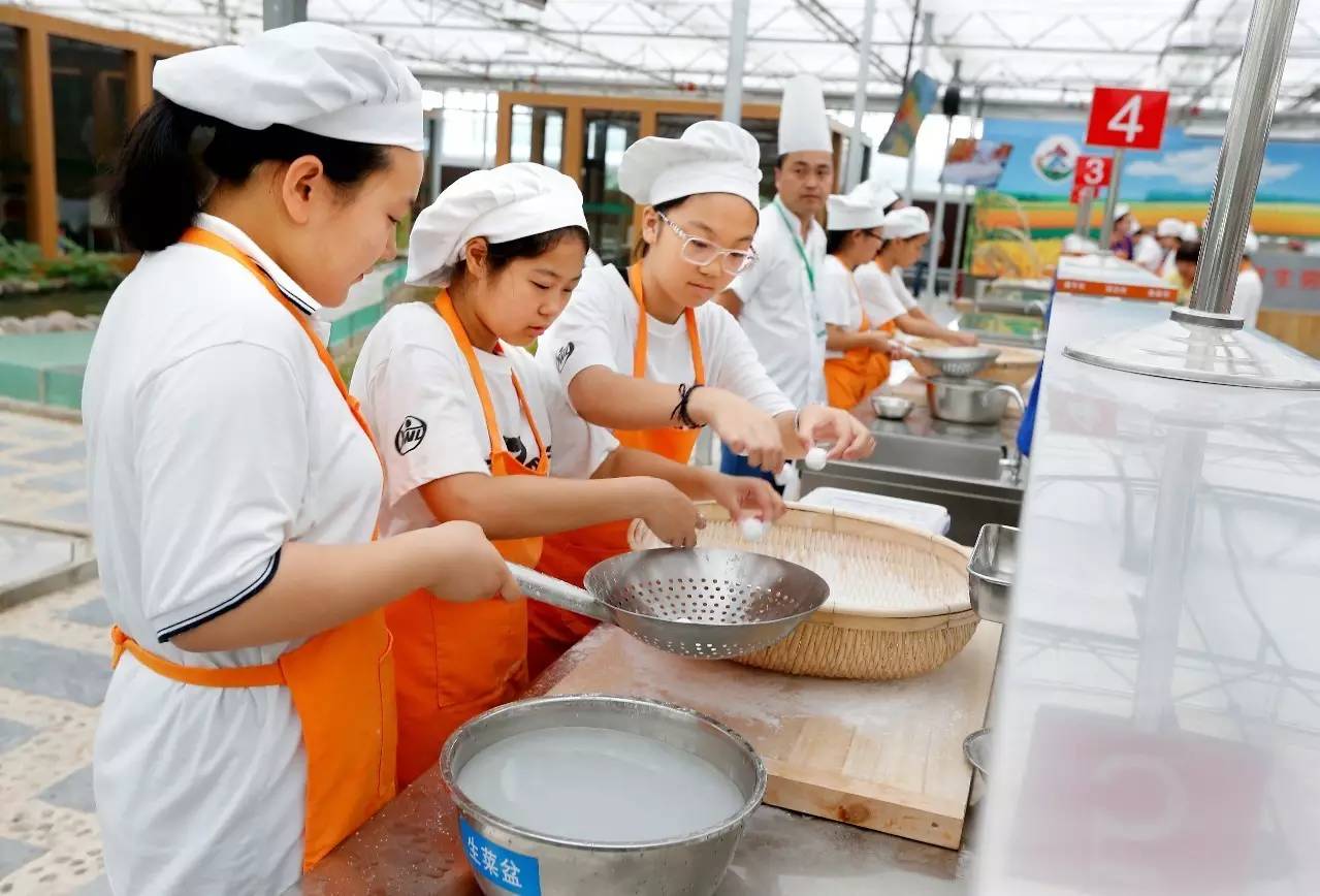 够给力！培养学生素养，北京亮点“辣”么多！（2016北京教育大扫描2）｜聚焦