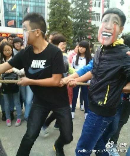 太搞笑了图片,搞笑照片看你们能憋几秒不笑