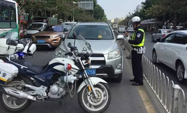 珠海金鼎越野车,金鼎越野车