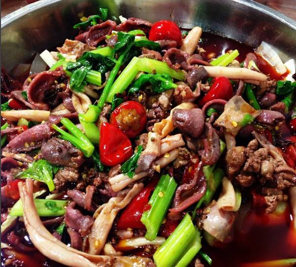 超级有质感高端的餐桌,真正显高级的餐桌