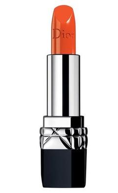 董卿春晚口红是什么色号,董卿2017年春晚口红色号