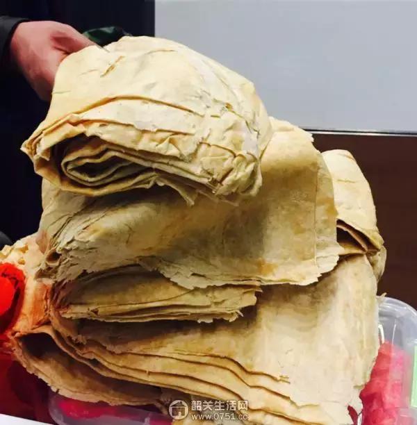 春节将至你的行李箱里都装什么,春节回家行李箱不知道装什么