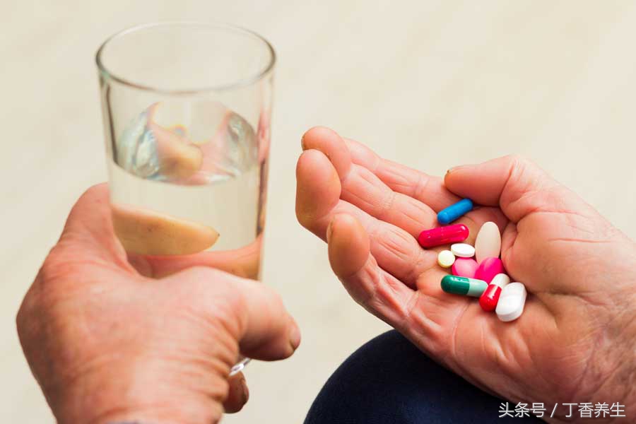 吃多了胃痛吃什么药,为什么吃了胃药还是胃痛