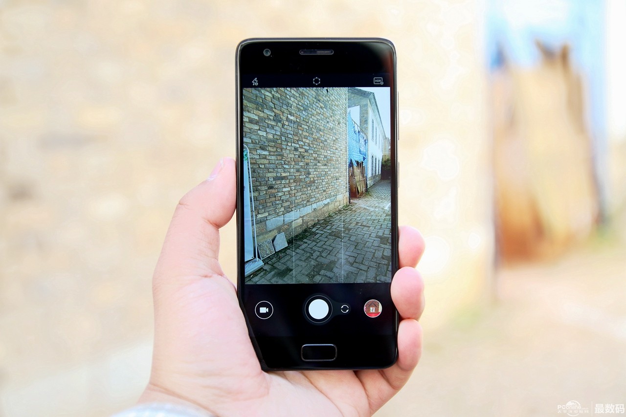 联想zukz2对比联想zukedge,联想zukz2值得买吗