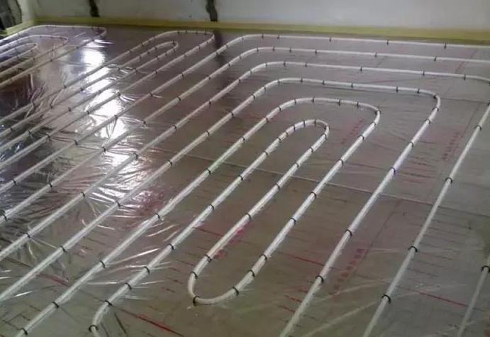 现在电地暖好还是水地暖好,日丰地暖是水地暖还是电地暖