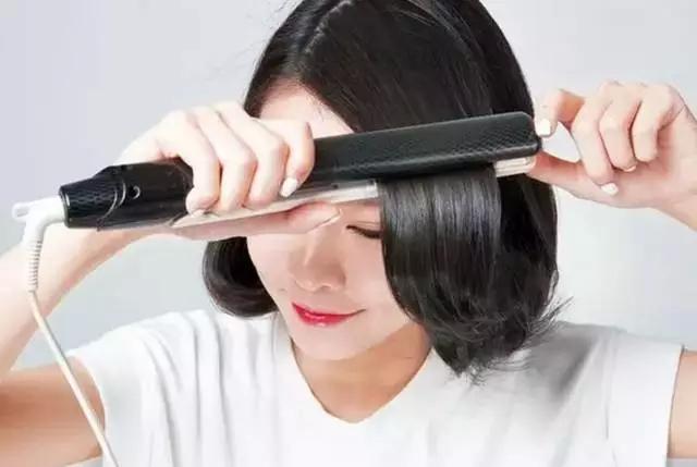 发型怎样打理不显秃头,发型快速打理教程