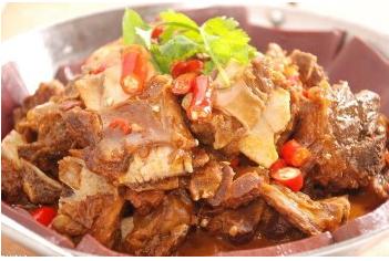 适合冷吃的麻辣牛骨做法,怪味牛骨做法