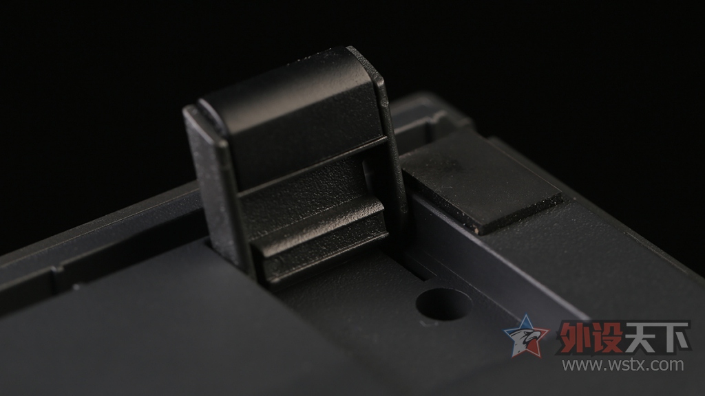 利奥博德键盘型号区别,利奥博德和燃风键盘对比