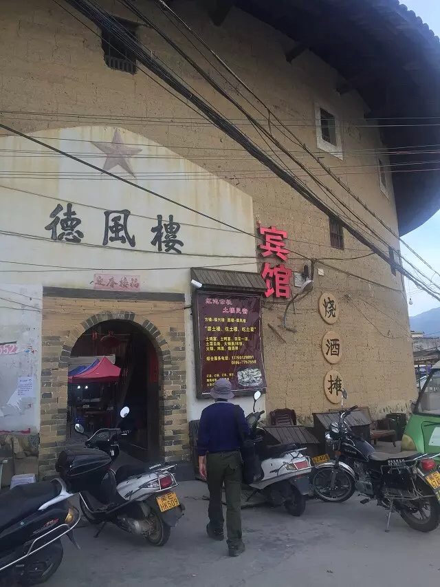 八千里路云和月的上一句,八千里路云和月一骑绝尘上珠峰