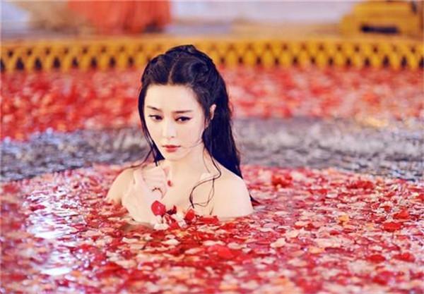 女星出水芙蓉影视片段,刘亦菲赵丽颖最美照片