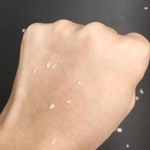 口碑保湿霜到底该不该败？不看广告看实效