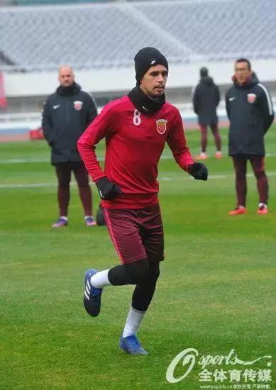 上港外援卡瓦略近况,上港卡瓦略