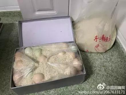 我妈让我带60斤大米去上班？