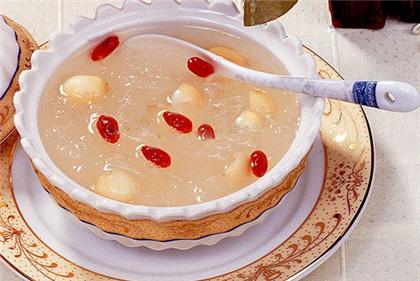 为什么医生不建议孕妇吃燕窝了呢,孕妇吃燕窝和不吃燕窝有什么区别