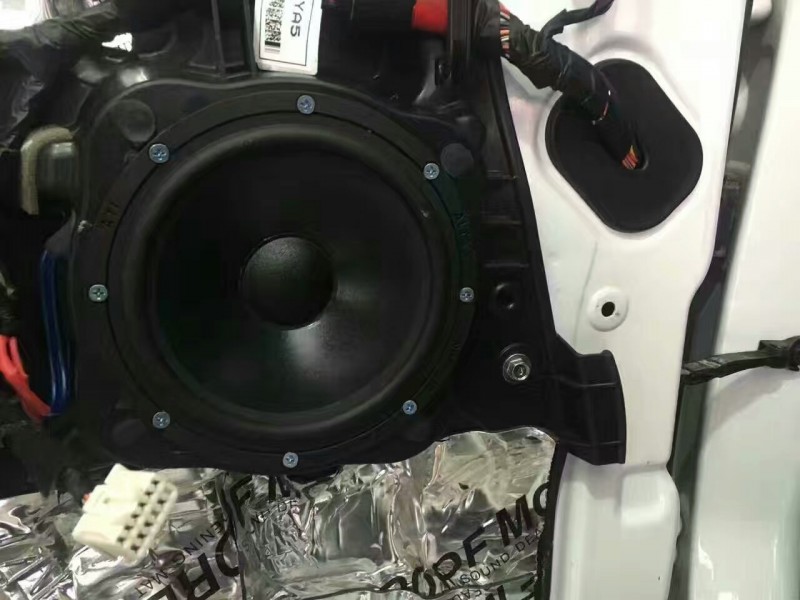 索纳塔8音响改装,索纳塔8升级原车功放