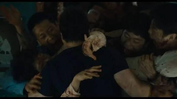 釜山行一场人性和丧尸的危机,釜山行除了丧尸还有什么