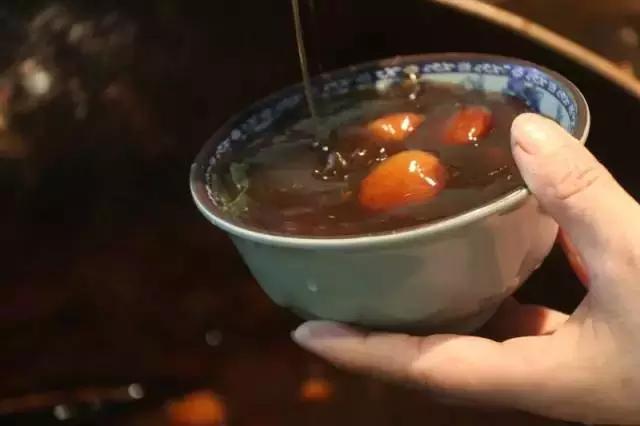 人均10块吃喝玩乐,人均10块钱的食物