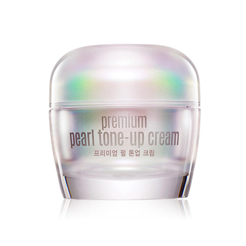 不出门也得美美的化个妆,化个妆出门心情美美哒