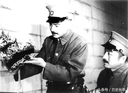 孙殿英的财宝放到今天值多少钱,孙殿英把慈禧的财宝都整哪去了