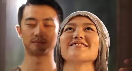 高圆圆郑雨盛甜蜜镜头,高圆圆和韩国明星郑雨盛