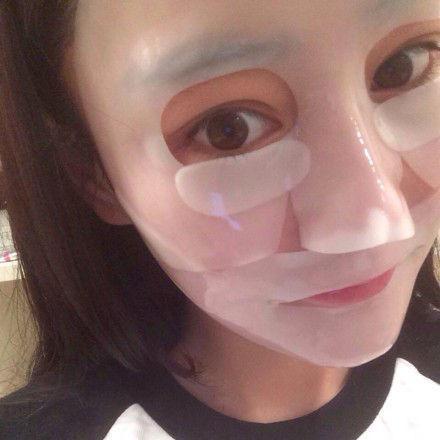 为啥敷面膜的时候反而感觉好看,为什么敷面膜越来越差