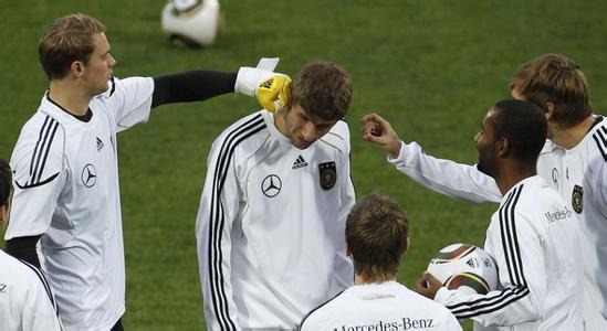 足球界逗比穆勒,足坛惨案制造者穆勒