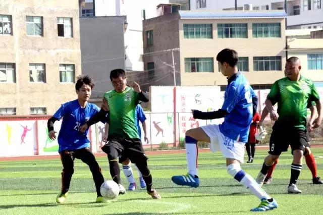 足球凝聚民族团结,足球构建核心力量