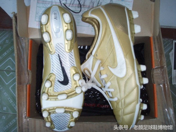 足球鞋推荐重庆,中国足球鞋收藏者