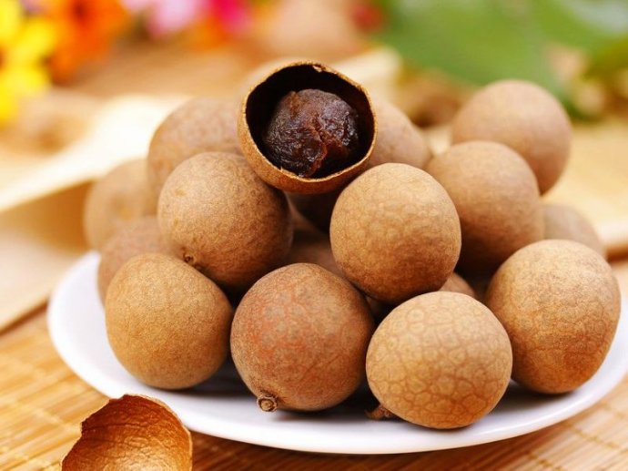 孕妇能吃龙眼吗可以吃多少,孕妇吃龙眼要注意什么