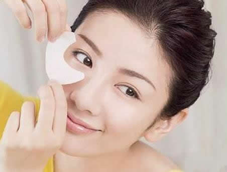 贴眼膜贴多长时间最好,眼膜贴多长时间最合适