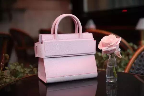 每一天都是浪漫的一天,每一天都是浪漫