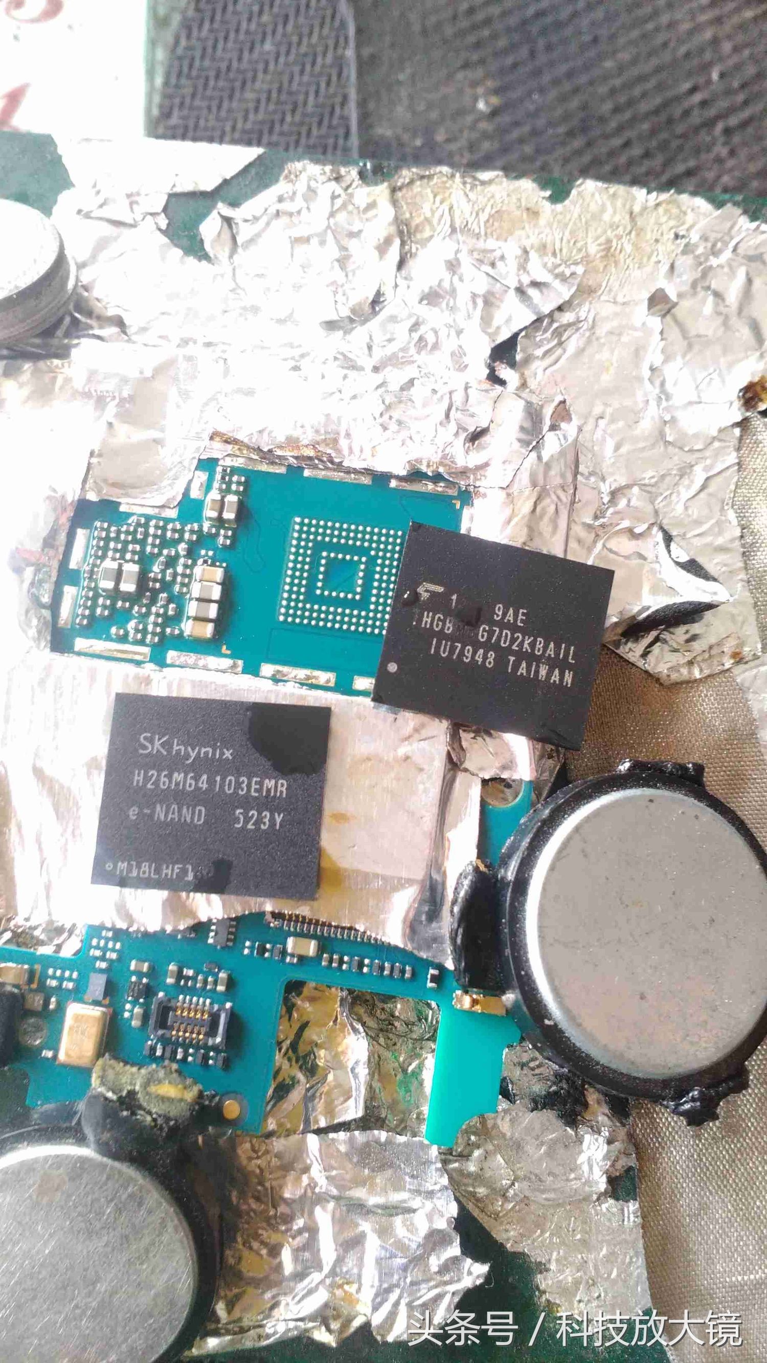 小米四该如何插内存,小米416g内存版本扩大办法