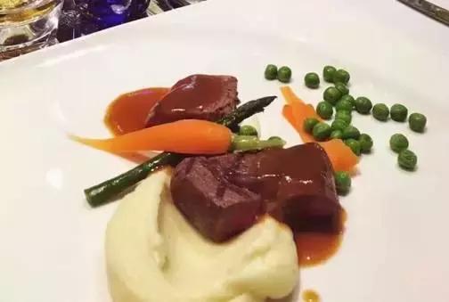 成都比较贵的餐厅,成都高端餐厅哪里多