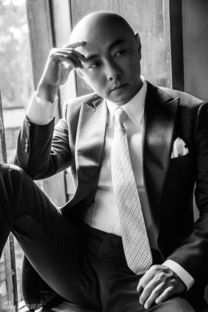 一个被演艺事业耽误的歌神,一个被事业耽误的业余歌手