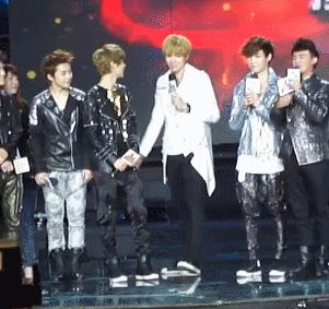 鹿晗内增高,鹿晗是怎么长高的