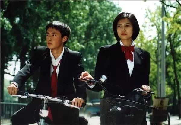 高圆圆郑雨盛甜蜜镜头,高圆圆和韩国明星郑雨盛