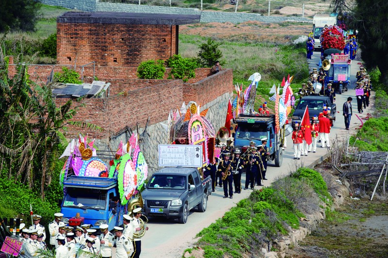 农村路遇红白事的忌讳,农村红白事什么时候能不那么繁琐