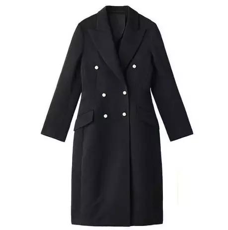 她又会穿又爱做白日梦,我觉得很可爱