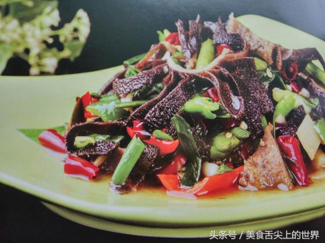 蒜苗和葱能一起炒嘛,蒜苗不能和什么一起炒